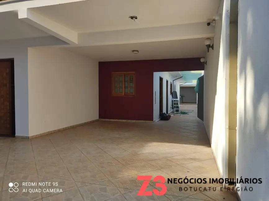 Foto 4 de Sobrado com 3 quartos à venda, 350m2 em Jardim Paraíso, Botucatu - SP