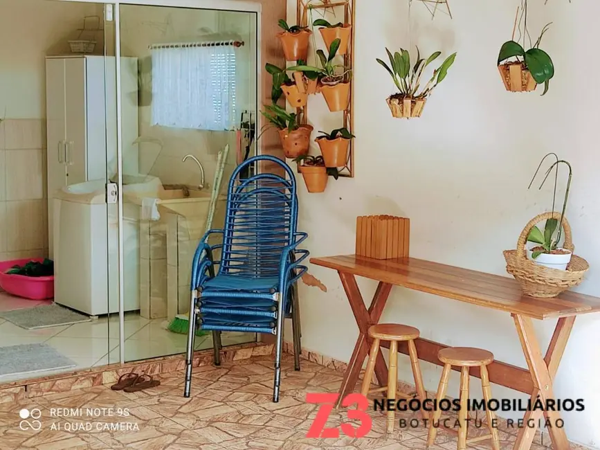 Foto 8 de Sobrado com 4 quartos à venda e para alugar, 151m2 em Vila Nogueira, Botucatu - SP