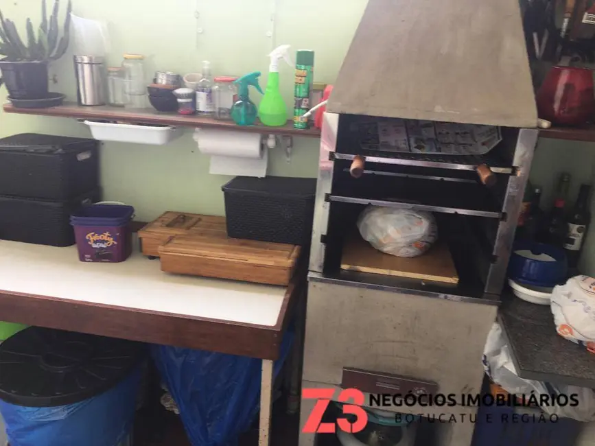 Foto 4 de Sala Comercial à venda em Vila Nova Botucatu, Botucatu - SP