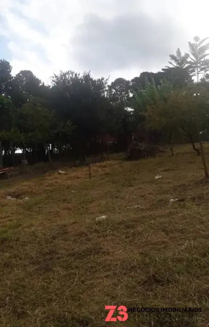 Foto 1 de Terreno / Lote à venda, 300m2 em Botucatu - SP