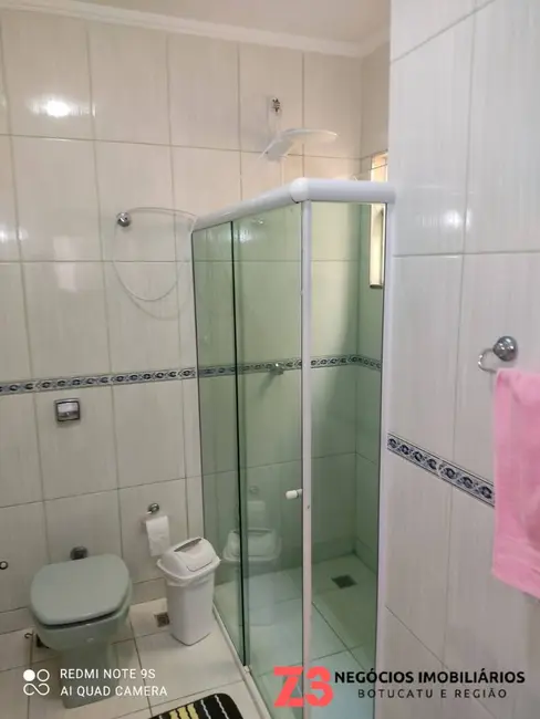 Foto 5 de Sobrado com 3 quartos à venda, 171m2 em Jardim Paraíso II, Botucatu - SP