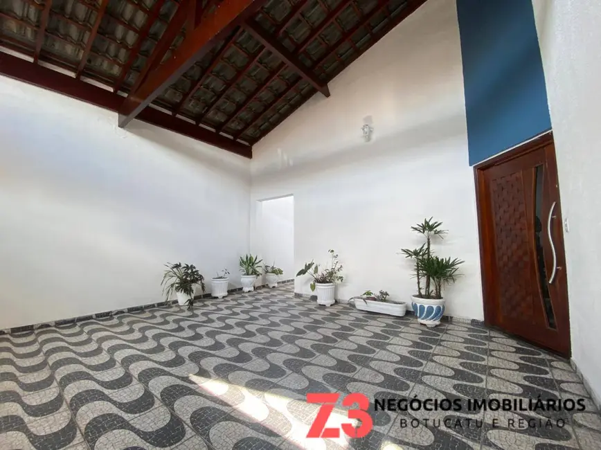 Foto 3 de Casa com 6 quartos à venda, 250m2 em Residencial Cedro, Botucatu - SP