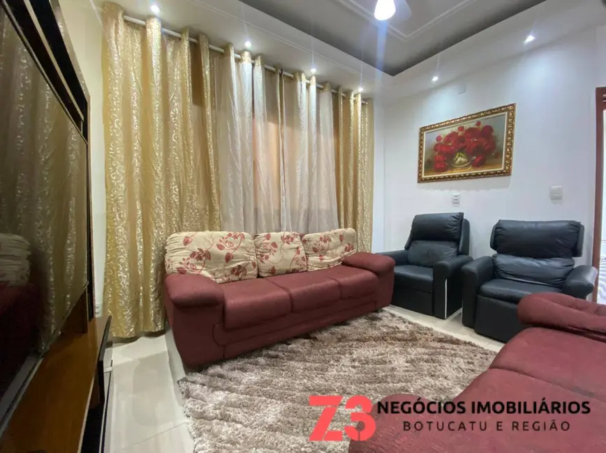 Foto 9 de Casa com 6 quartos à venda, 250m2 em Residencial Cedro, Botucatu - SP