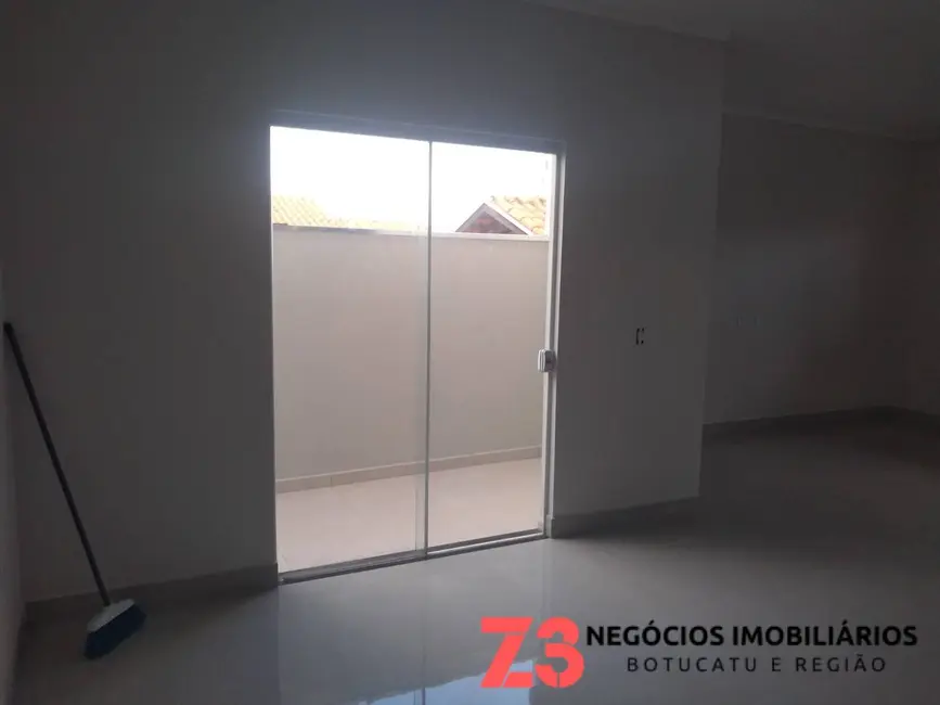 Foto 5 de Casa com 2 quartos à venda, 250m2 em Residencial Ouro Verde, Botucatu - SP