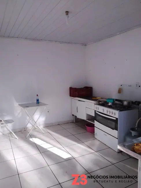 Foto 18 de Casa à venda, 250m2 em Botucatu - SP