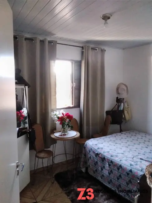 Foto 6 de Casa à venda, 250m2 em Botucatu - SP