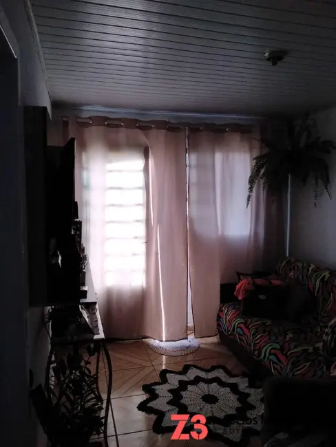 Foto 5 de Casa à venda, 250m2 em Botucatu - SP