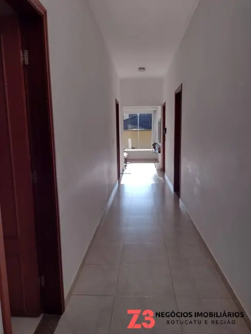 Foto 4 de Fazenda / Haras à venda e para alugar, 22m2 em Centro, Botucatu - SP