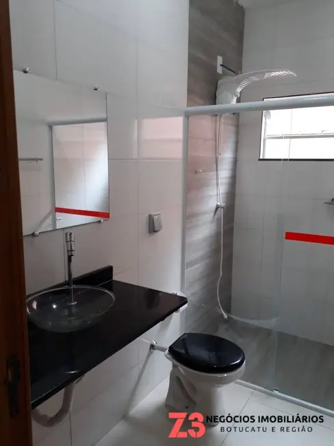 Foto 9 de Casa com 3 quartos à venda, 250m2 em Botucatu - SP