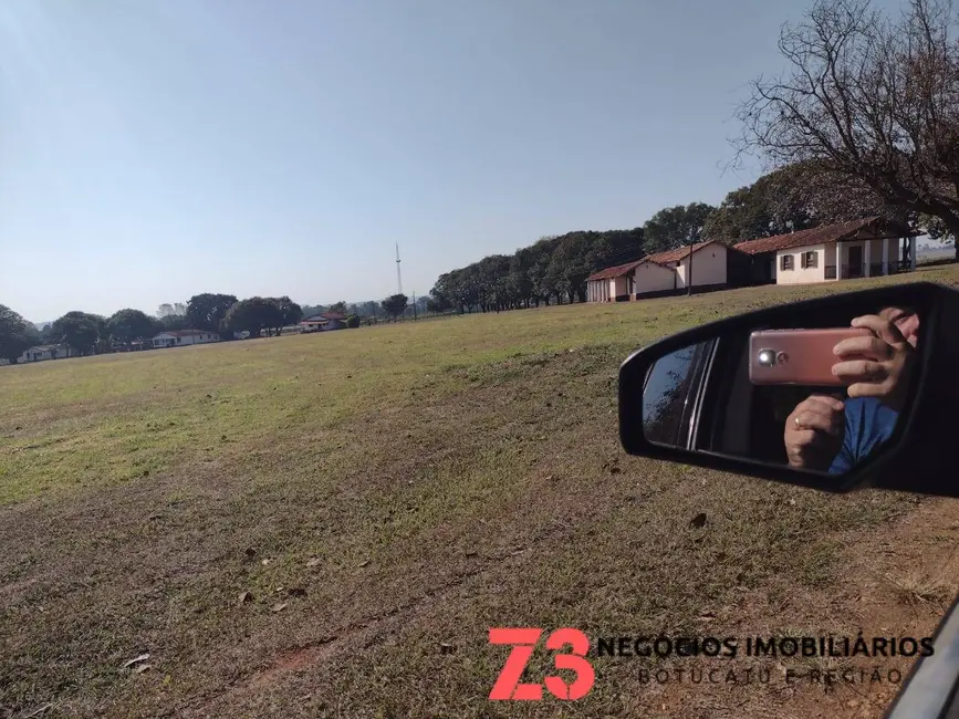 Foto 6 de Fazenda / Haras à venda, 10m2 em Centro, Botucatu - SP