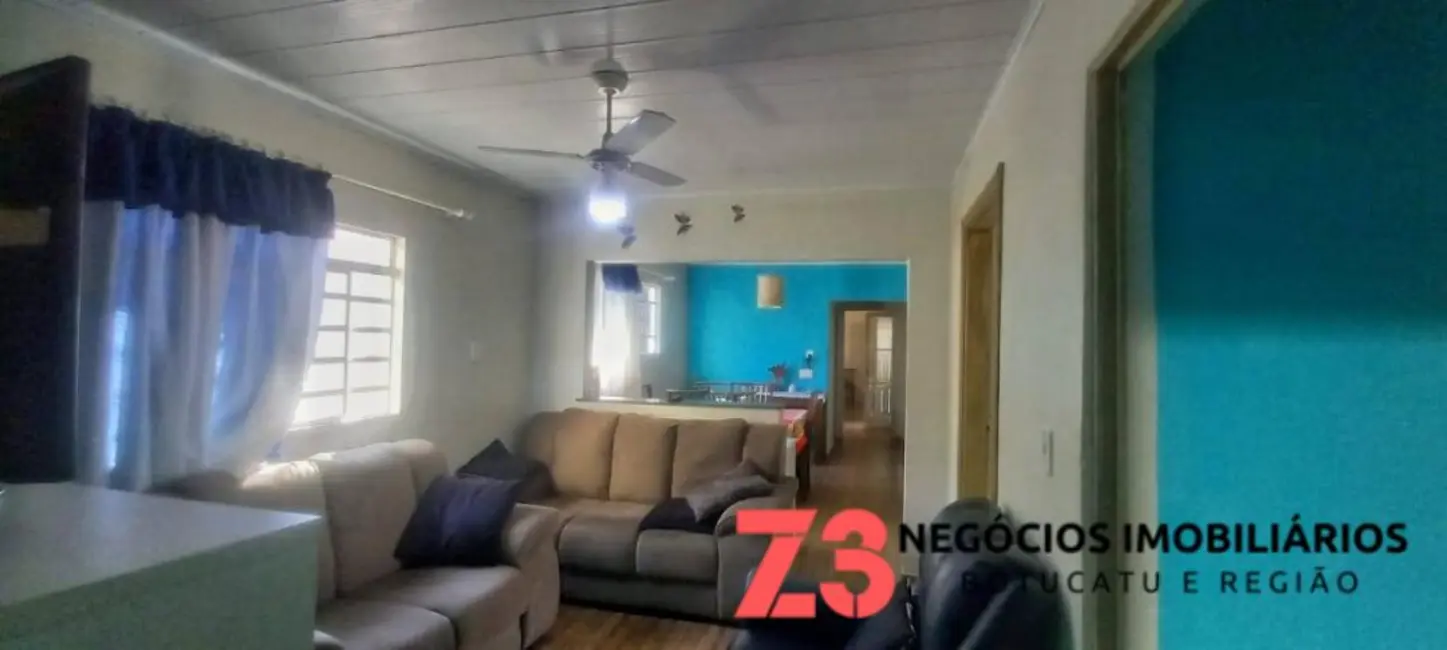 Foto 4 de Casa com 4 quartos à venda, 203m2 em Vila Antártica, Botucatu - SP