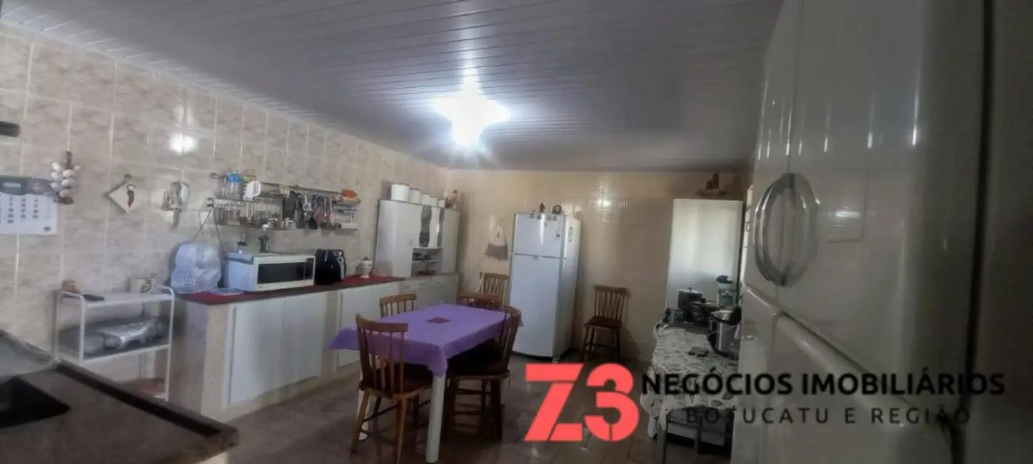 Foto 5 de Casa com 4 quartos à venda, 203m2 em Vila Antártica, Botucatu - SP