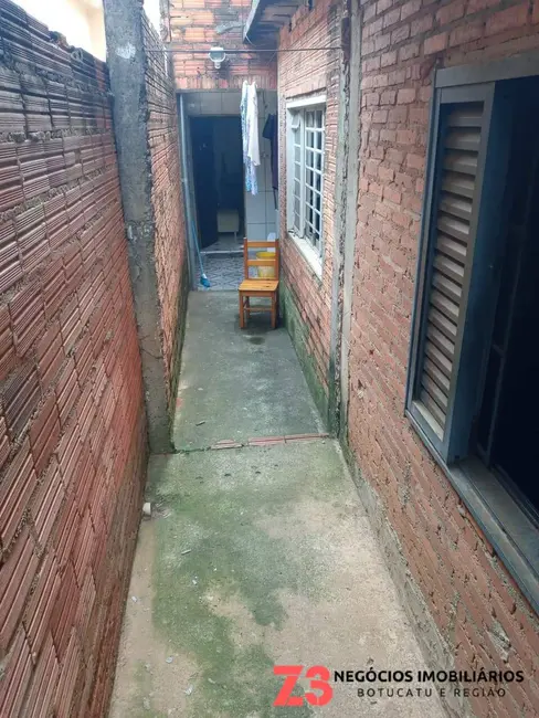 Foto 4 de Casa com 2 quartos à venda, 149m2 em Residencial Cedro, Botucatu - SP