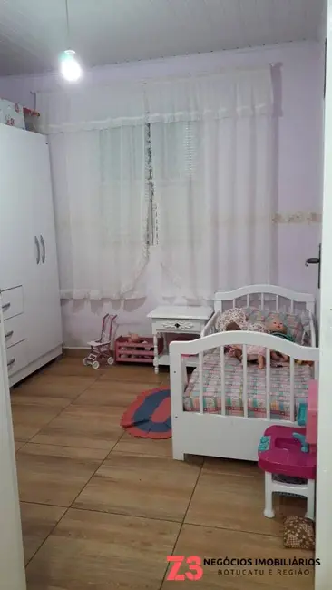 Foto 7 de Casa com 3 quartos à venda em Botucatu - SP