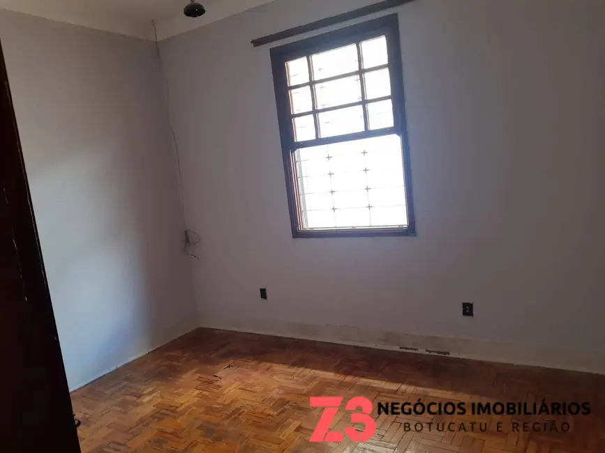 Foto 6 de Casa com 3 quartos para alugar em Centro, Botucatu - SP