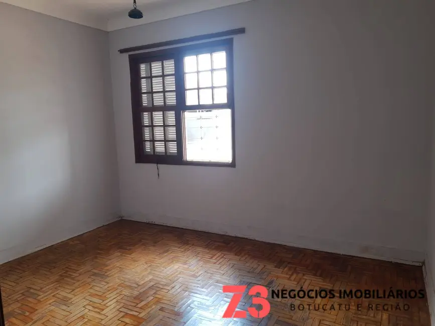 Foto 5 de Casa com 3 quartos para alugar em Centro, Botucatu - SP