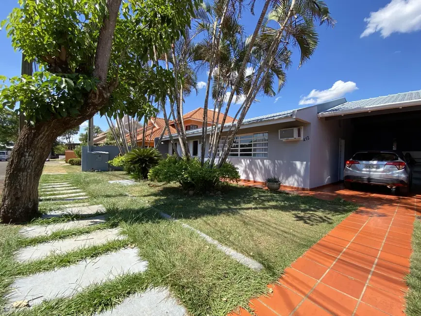 Foto 1 de Casa de Condomínio com 4 quartos à venda, 200m2 em Jardim Eliza I, Foz Do Iguacu - PR