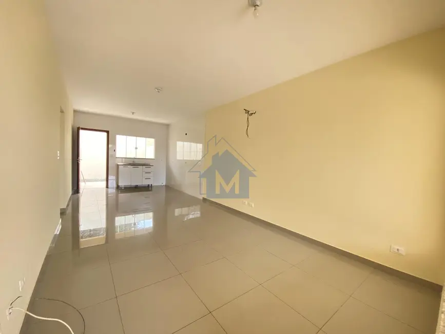 Foto 2 de Casa com 3 quartos à venda, 90m2 em Foz Do Iguacu - PR