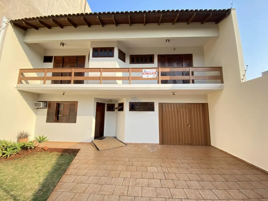 Foto 1 de Apartamento com 3 quartos para alugar, 120m2 em Centro, Foz Do Iguacu - PR