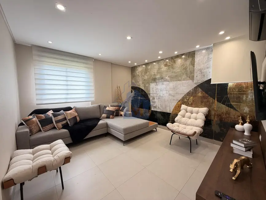 Apartamento com 3 quartos à venda, 128m2 em Centro, Foz Do Iguacu - PR - imagem 1 Foto 1 de Apartamento com 3 quartos à venda, 128m2 em Centro, Foz Do Iguacu - PR