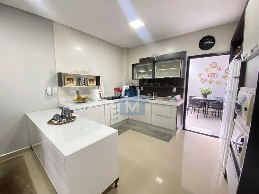 Casa com 3 quartos à venda, 118m2 em Foz Do Iguacu - PR - imagem 7 Foto 7 de Casa com 3 quartos à venda, 118m2 em Foz Do Iguacu - PR