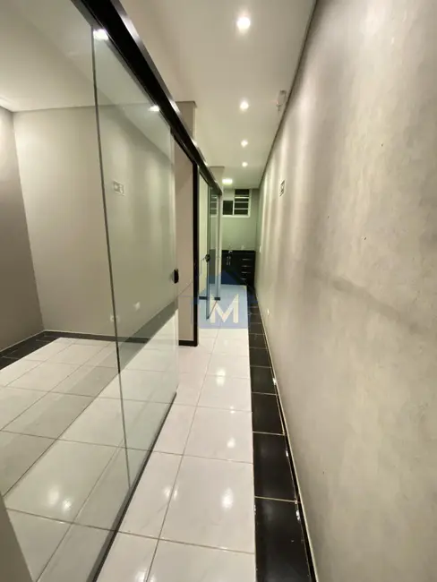 Sala Comercial com 2 quartos para alugar, 45m2 em Foz Do Iguacu - PR - imagem 4 Foto 4 de Sala Comercial com 2 quartos para alugar, 45m2 em Foz Do Iguacu - PR
