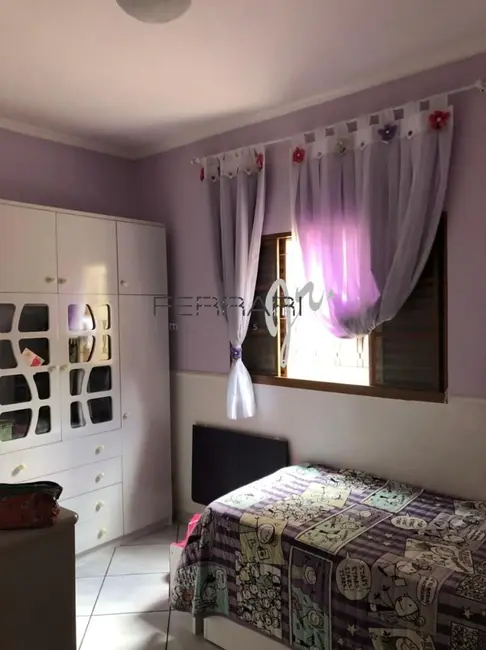 Foto 4 de Casa com 2 quartos à venda, 110m2 em Residencial Bardan, Taubate - SP