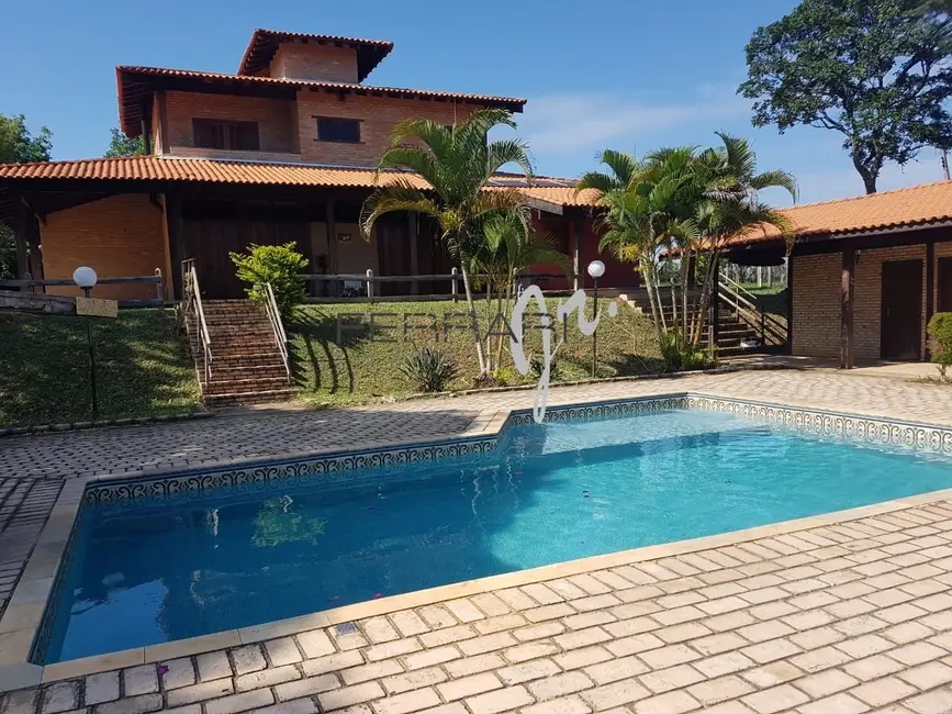 Foto 2 de Sítio / Rancho com 3 quartos à venda, 30000m2 em Chácara Belo Horizonte, Taubate - SP