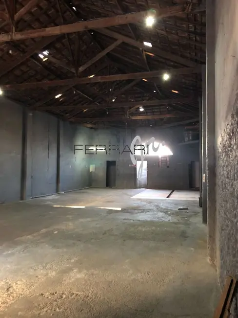 Foto 4 de Armazém / Galpão para alugar, 240m2 em Centro, Taubate - SP