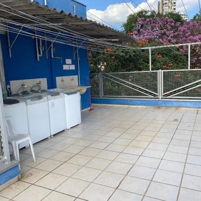 Kitnet com 1 quarto para alugar, 30m2 em Taubate - SP - imagem 8 Foto 8 de Kitnet com 1 quarto para alugar, 30m2 em Taubate - SP