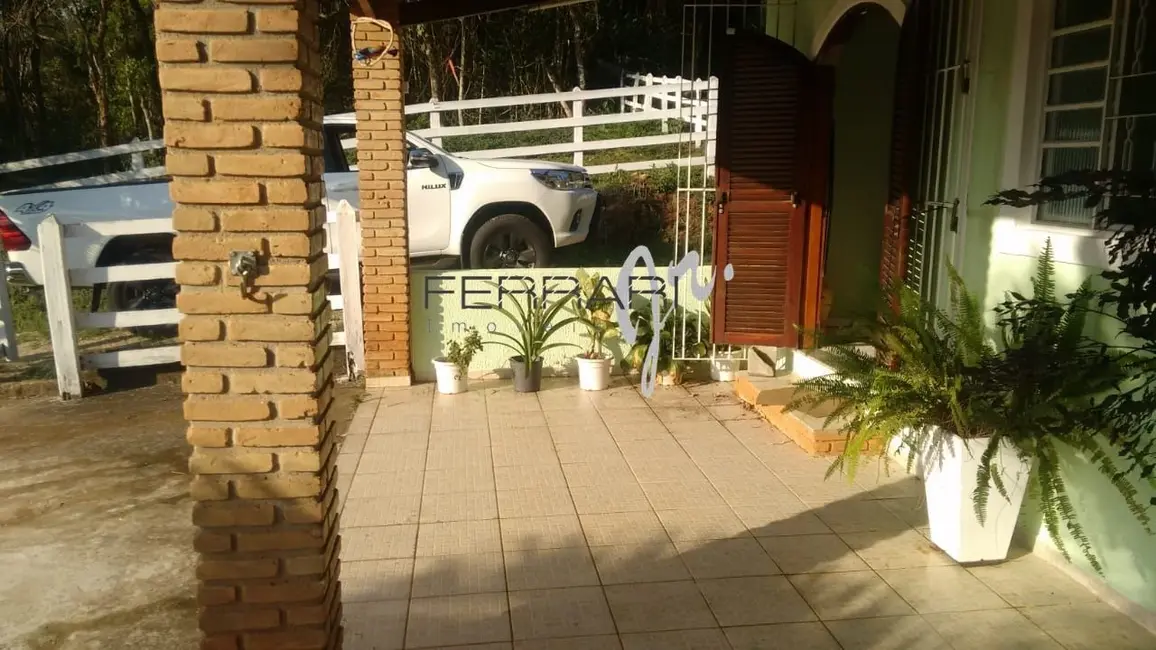 Foto 4 de Sítio / Rancho com 2 quartos à venda, 15000m2 em Taboão, Taubate - SP