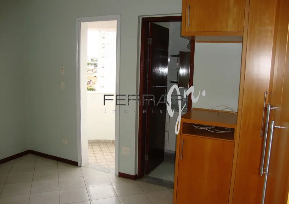 Foto 9 de Apartamento com 3 quartos à venda, 192m2 em Taubate - SP