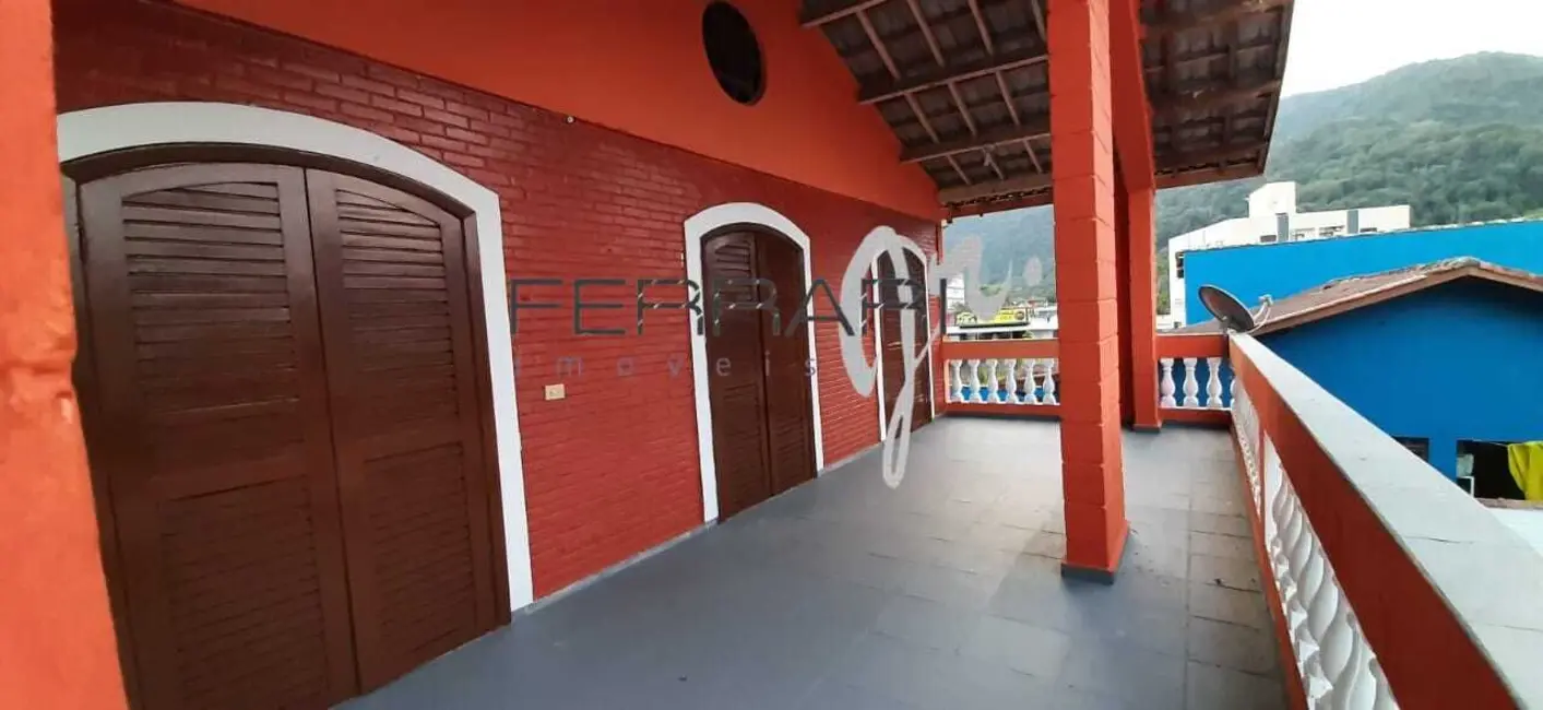 Foto 5 de Sobrado com 5 quartos à venda, 300m2 em Ubatuba - SP