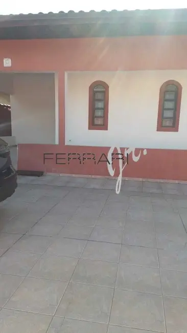 Casa com 3 quartos à venda, 363m2 em Silop, Ubatuba - SP - imagem 4 Foto 4 de Casa com 3 quartos à venda, 363m2 em Silop, Ubatuba - SP