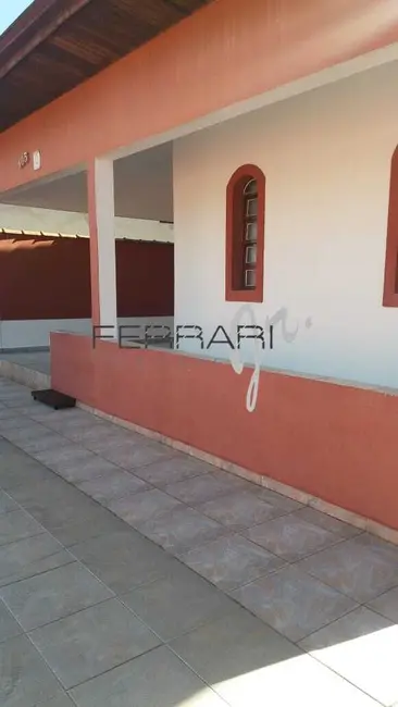 Casa com 3 quartos à venda, 363m2 em Silop, Ubatuba - SP - imagem 5 Foto 5 de Casa com 3 quartos à venda, 363m2 em Silop, Ubatuba - SP