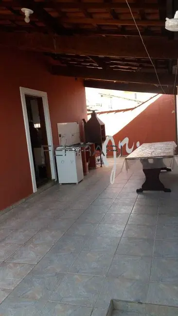 Casa com 3 quartos à venda, 363m2 em Silop, Ubatuba - SP - imagem 1 Foto 1 de Casa com 3 quartos à venda, 363m2 em Silop, Ubatuba - SP