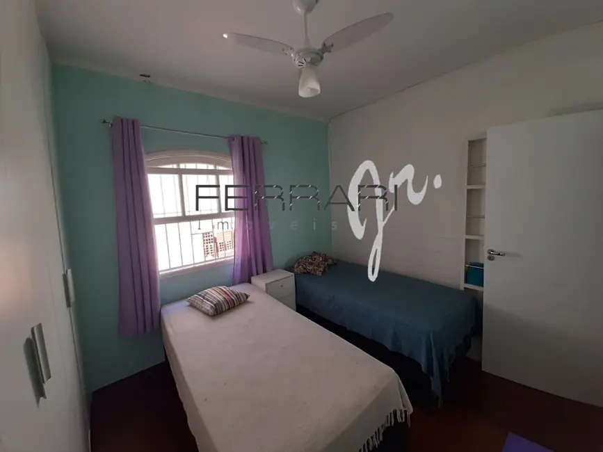 Foto 6 de Casa com 3 quartos à venda, 300m2 em Vila São José, Taubate - SP