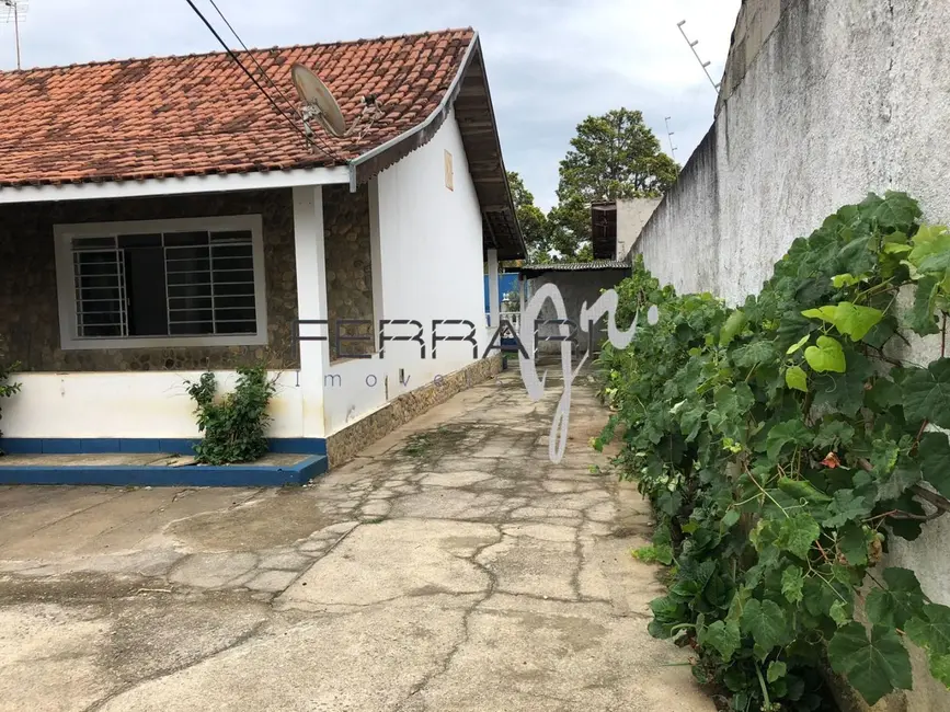 Foto 9 de Chácara com 3 quartos à venda, 750m2 em Parque Senhor do Bonfim, Taubate - SP