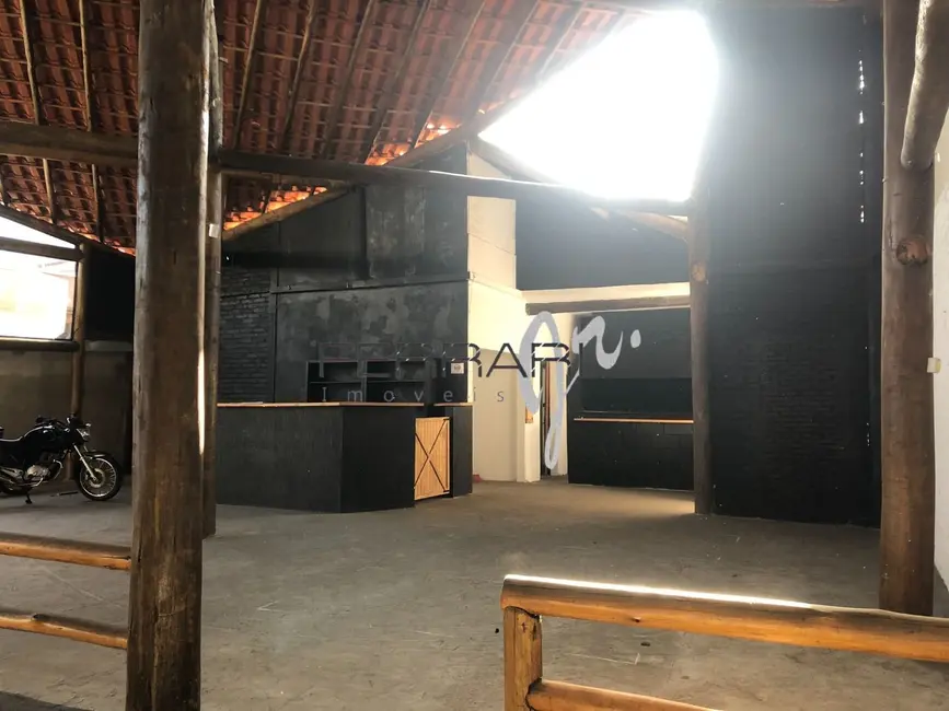 Foto 3 de Casa à venda e para alugar, 307m2 em Centro, Taubate - SP