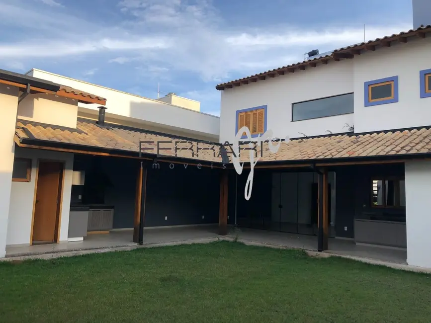 Foto 4 de Sobrado com 4 quartos à venda, 312m2 em Jardim Baronesa, Taubate - SP