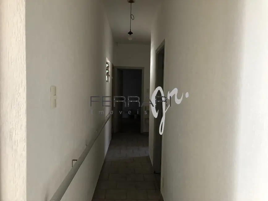 Foto 9 de Casa com 3 quartos para alugar, 200m2 em Centro, Taubate - SP
