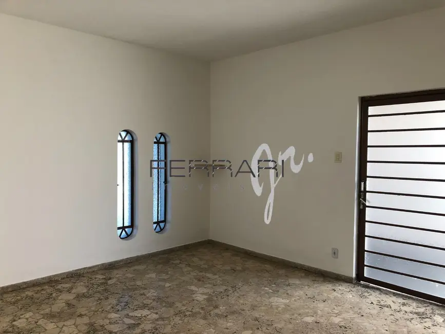 Foto 8 de Casa com 3 quartos para alugar, 200m2 em Centro, Taubate - SP