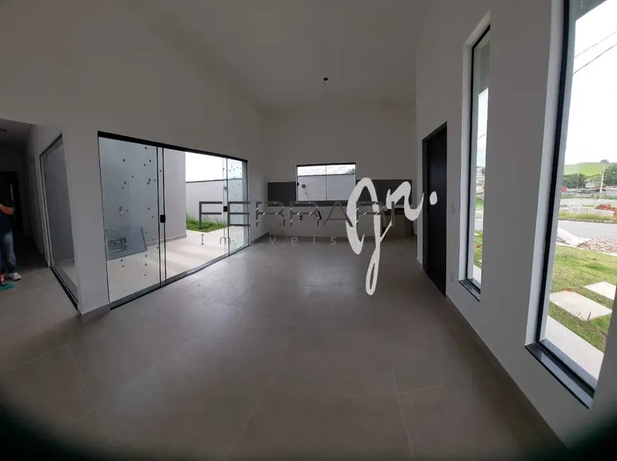 Foto 2 de Casa de Condomínio com 2 quartos à venda, 150m2 em Morada dos Nobres, Taubate - SP