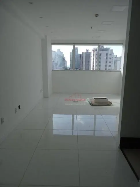 Foto 2 de Sala Comercial para alugar, 26m2 em Praia da Costa, Vila Velha - ES
