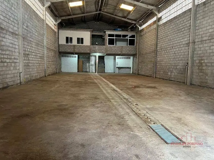 Foto 2 de Armazém / Galpão para alugar, 360m2 em Cobilândia, Vila Velha - ES