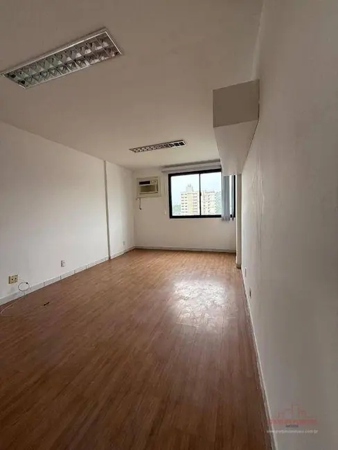 Sala Comercial para alugar, 30m2 em Vila Velha - ES - imagem 2 Foto 2 de Sala Comercial para alugar, 30m2 em Vila Velha - ES