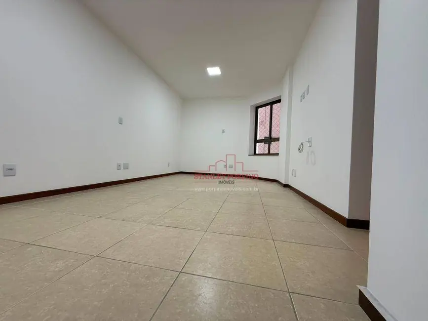 Apartamento com 3 quartos para alugar, 115m2 em Vila Velha - ES - imagem 7 Foto 7 de Apartamento com 3 quartos para alugar, 115m2 em Vila Velha - ES