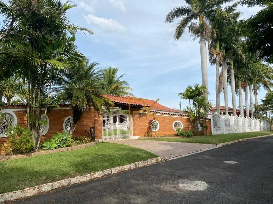 Chácara com 4 quartos à venda, 5100m2 em Colinas do Mosteiro de Itaici, Indaiatuba - SP - imagem 3 Foto 3 de Chácara com 4 quartos à venda, 5100m2 em Colinas do Mosteiro de Itaici, Indaiatuba - SP