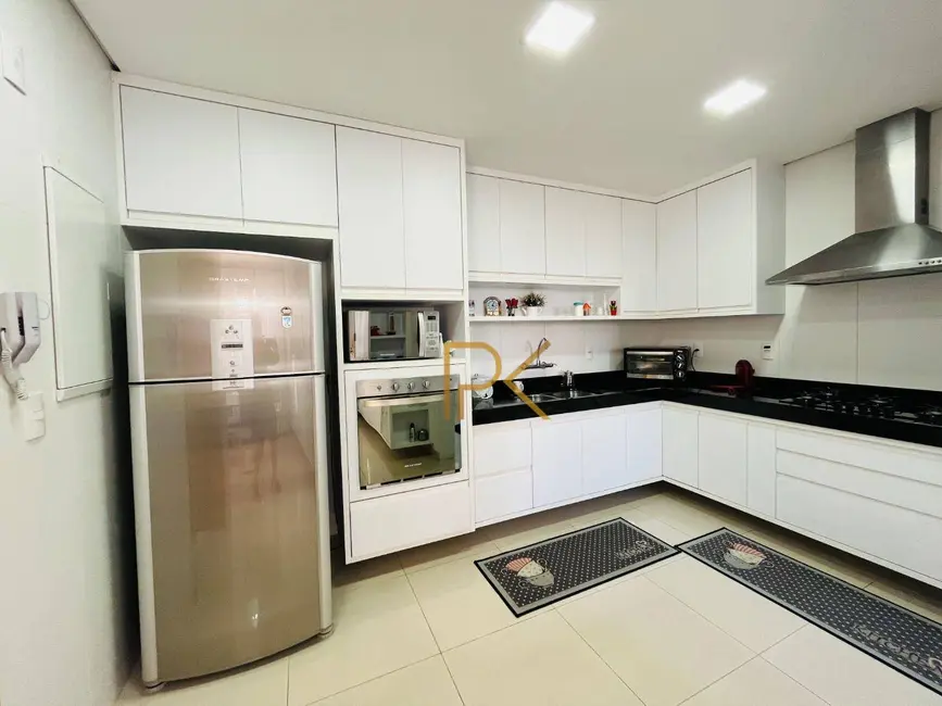 Foto 9 de Apartamento com 4 quartos à venda, 185m2 em Vila Sfeir, Indaiatuba - SP