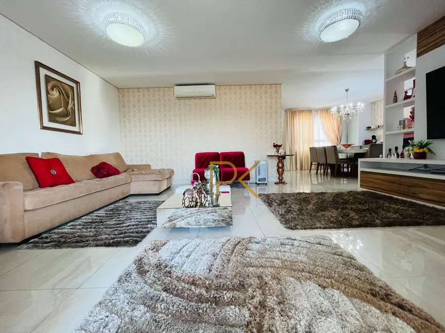 Foto 1 de Apartamento com 4 quartos à venda, 185m2 em Vila Sfeir, Indaiatuba - SP